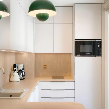 D&d Apartment *