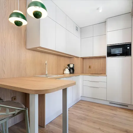 D&d Apartment *